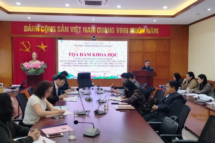 Toạ đàm khoa học cấp trường năm 2023